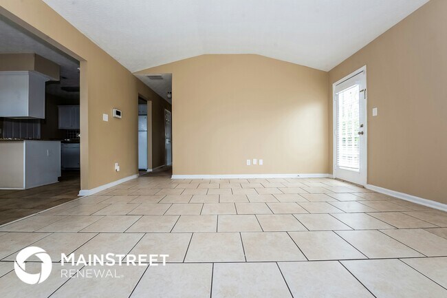 Foto del edificio - 11219 Knotty Pine Pl
