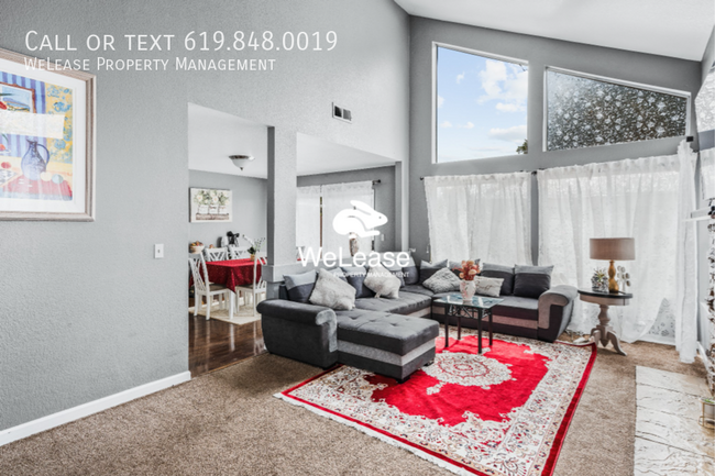 Building Photo - Charming 3-Bed 2-Bath Home with Sunlit Int...