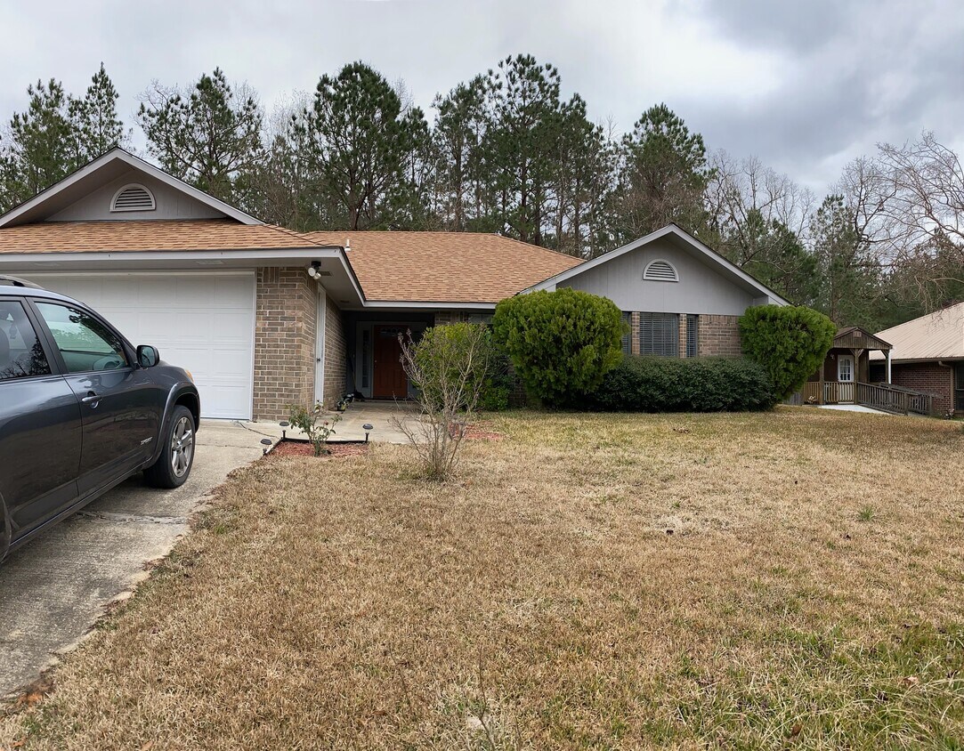 1224 Port Arthur Terrace, Leesville, LA 71446 House for Rent in