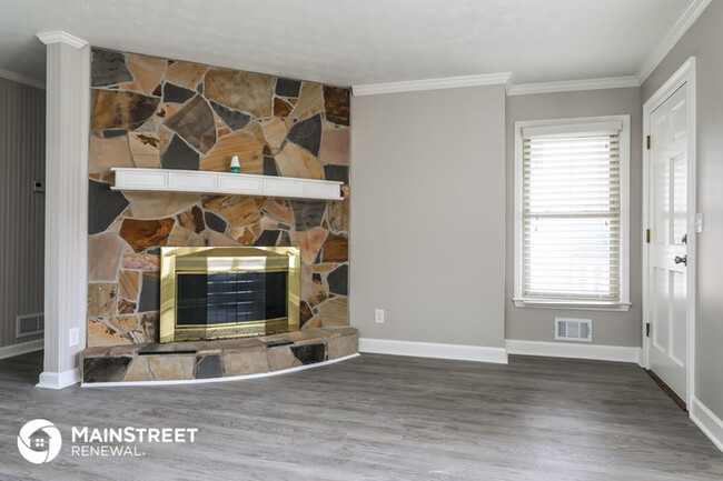 Building Photo - 4611 Laurel Brook Dr