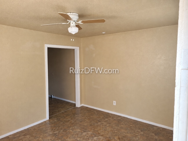 Photo - 2808 - 10 Stuart Dr Apartment