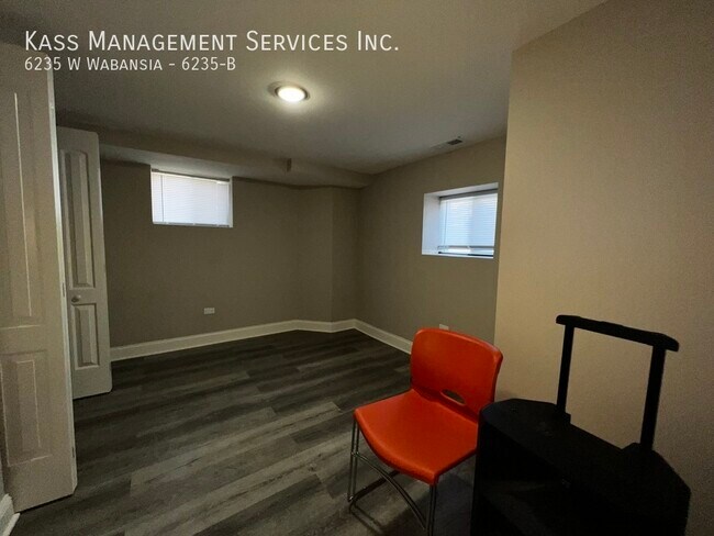 Foto del edificio - 6235 W Wabansia-6235-B