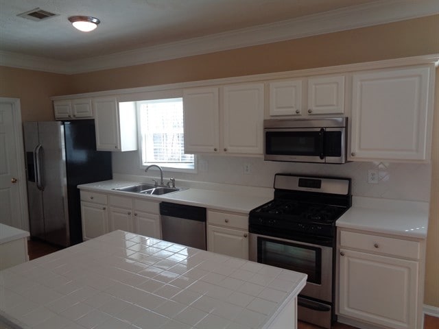 Building Photo - 140 Saddle Bridge Dr