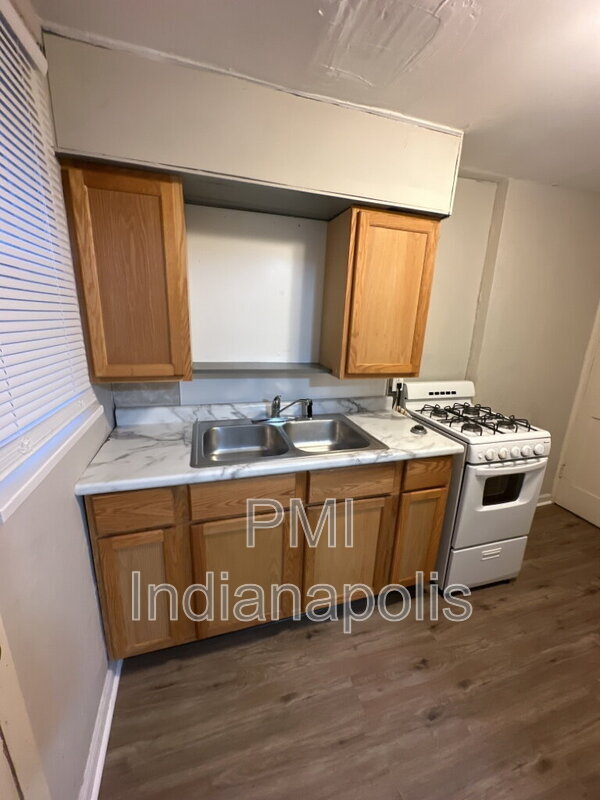 Foto del edificio - 3513 Brown St