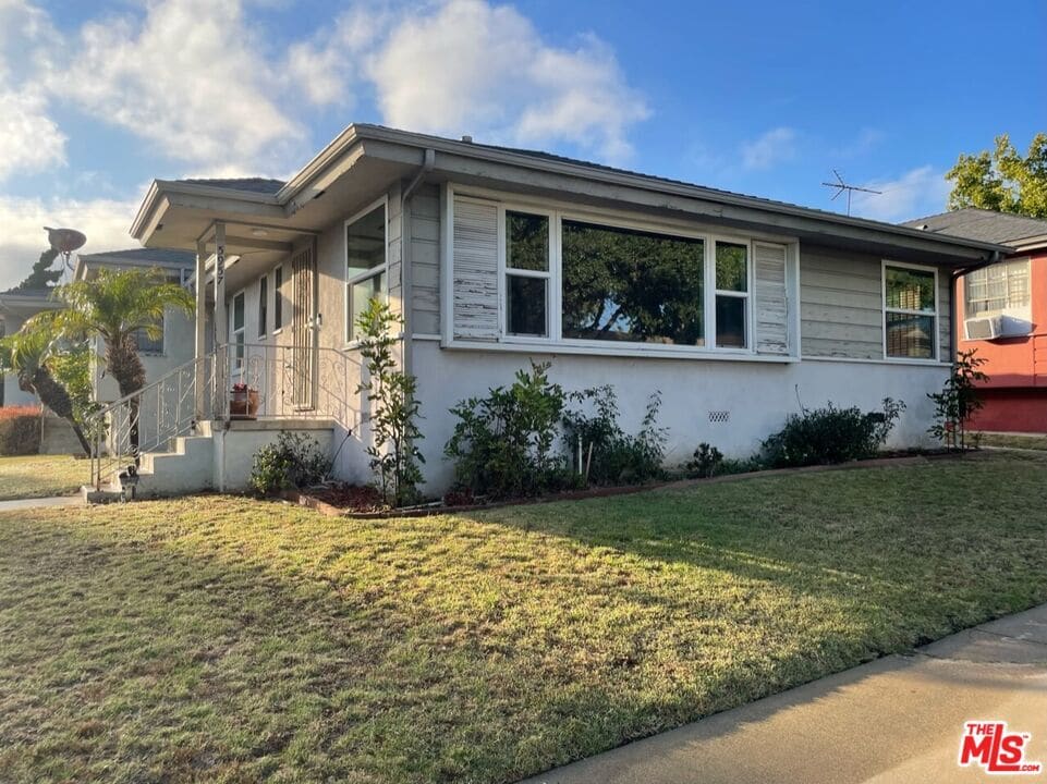 5957 La Tijera Blvd, Los Angeles, CA 90056 Room for Rent in Los