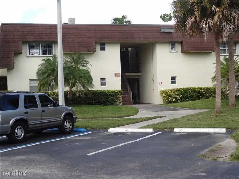 Primary Photo - 13710 SW 90th Ave