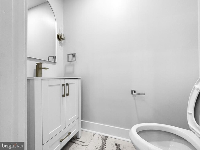 Building Photo - 10444 Malone Ct