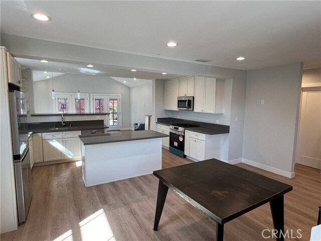 Foto del edificio - 24835 Winlock Dr