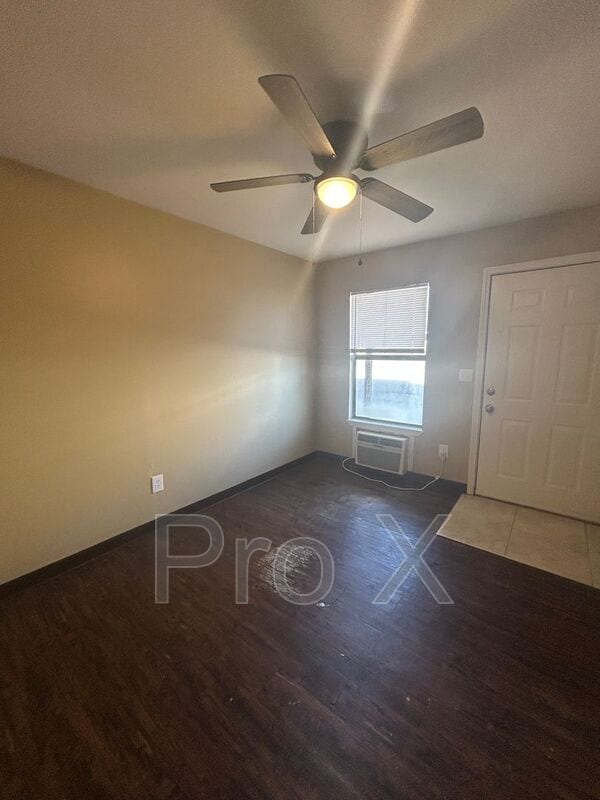 Foto del edificio - 1706 S Powell St