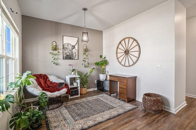 Foto del edificio - 252 Hyrne Dr