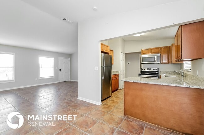 Building Photo - 651 N Delmonte Ct