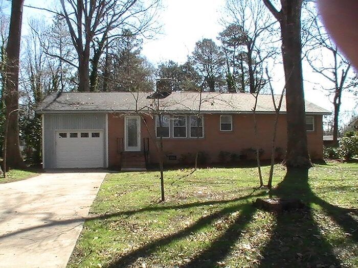 Primary Photo - 2538 Carroll St
