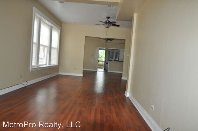 Building Photo - 3 br, 2 bath House - 2902 E 77th St.