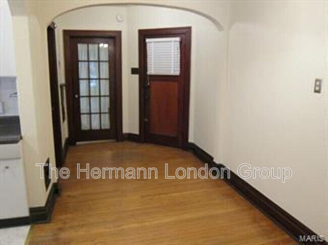 Foto del edificio - 4515-4517-4517 Rosa Ave