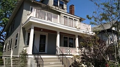 Building Photo - 35 Commonwealth Rd