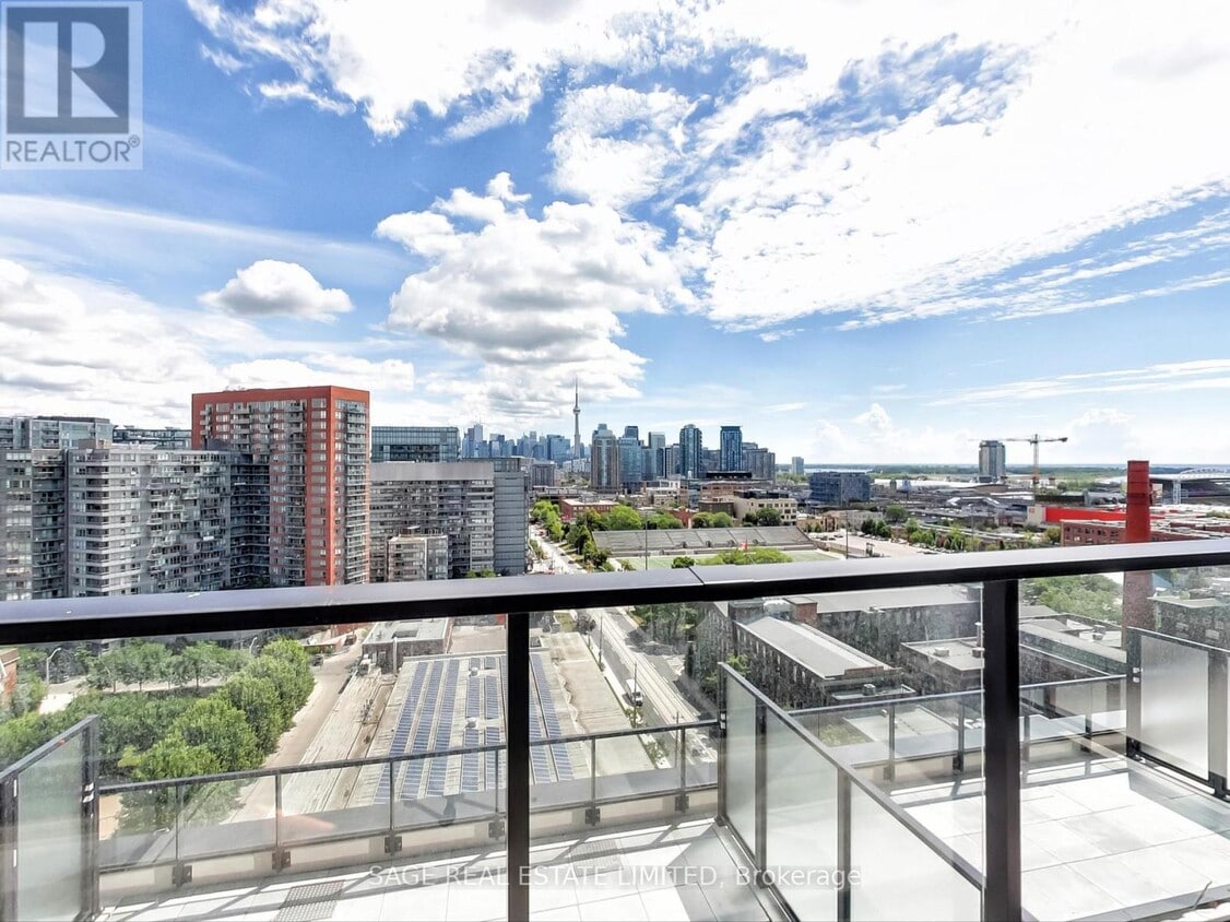 Primary Photo - 285-1285 Dufferin St