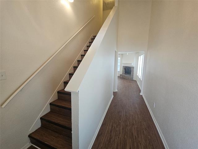 Foto del edificio - 9100 Cranwell Ct