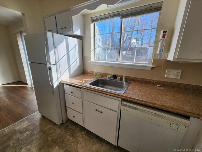 Foto del edificio - 111 Sunset Ave