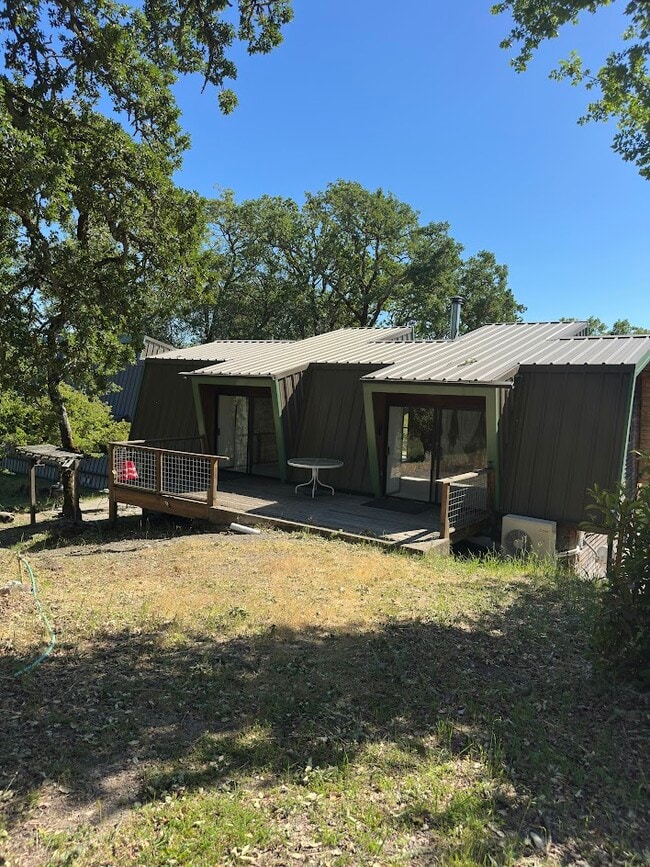 Building Photo - 2770 Leslie Rd