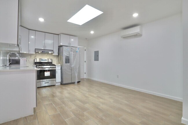 Foto del edificio - 18 Wallis Ave