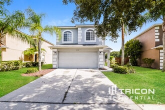 Building Photo - 2036 Portcastle Cir