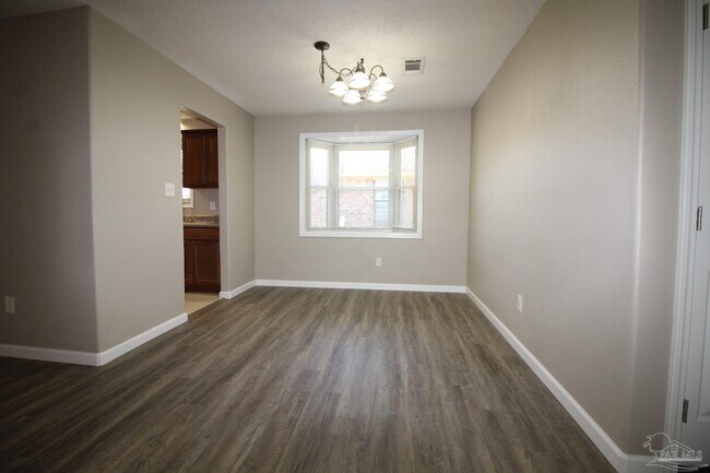 Building Photo - 7660 Old Hickory Dr