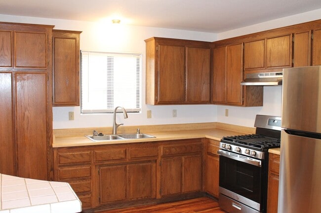 Building Photo - Great Single-Level Cayucos Apartment