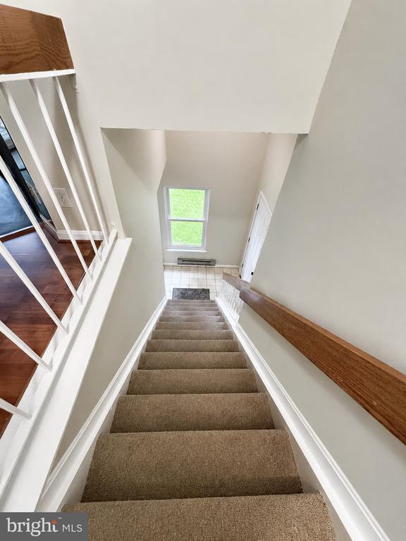 Building Photo - 5800 Orchard Hill Ct