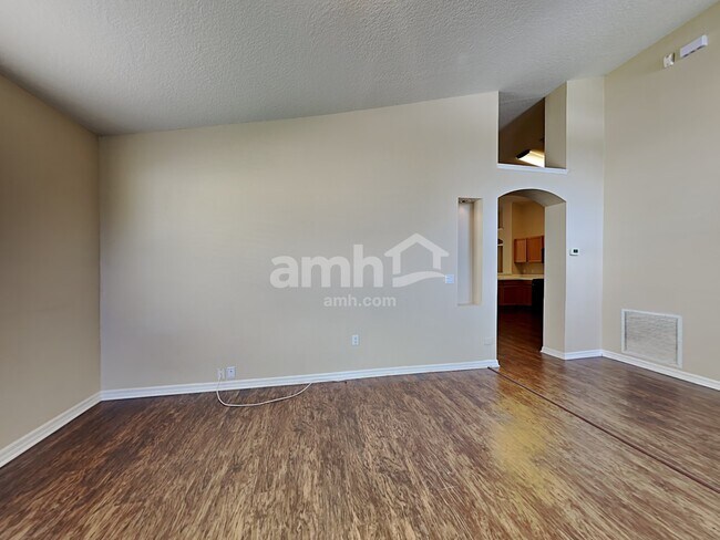 Foto del edificio - 14541 Weeping Elm Drive