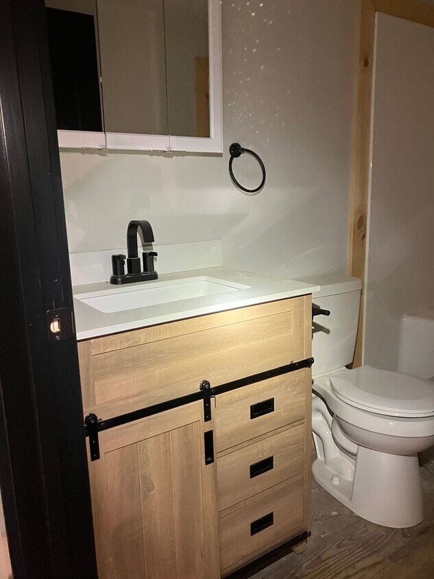 Foto del edificio - 1 Bed Apartment with parking - New Construction - Hanover, PA
