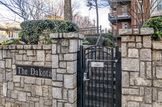 Entrada - Dakota