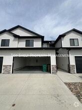 Building Photo - 232 Bristlecone Dr