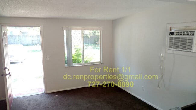 Livingroom - 6751 Carnelian Ave