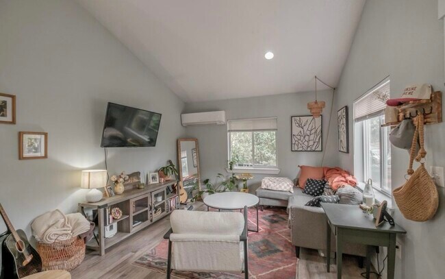 Foto del edificio - 530 Missouri Ave S