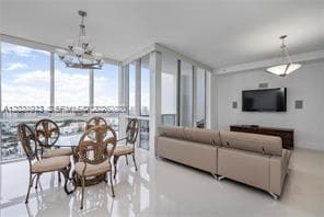 Foto del edificio - 18201 Collins Ave