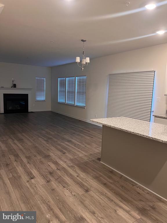 Building Photo - 178 N Regulator Dr