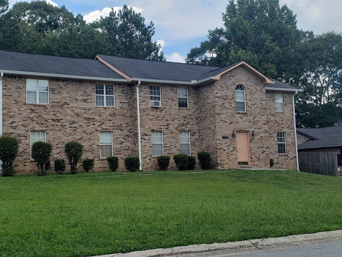 Primary Photo - 5963 Thomas Ct