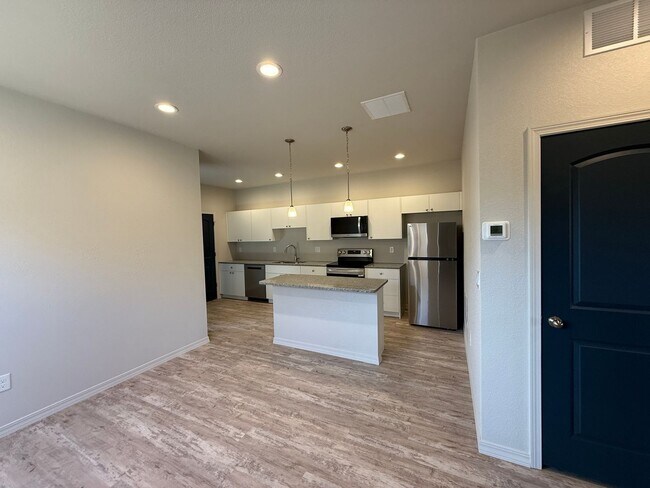 Foto del edificio - 278 W Harmony Dr