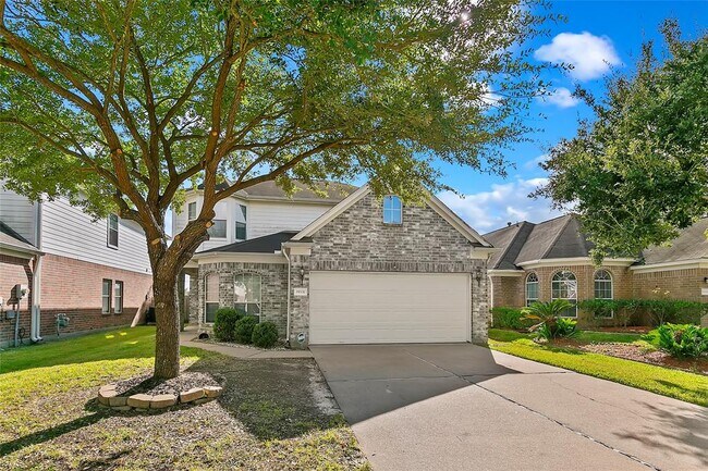 Foto del edificio - 19331 Brook Village Rd
