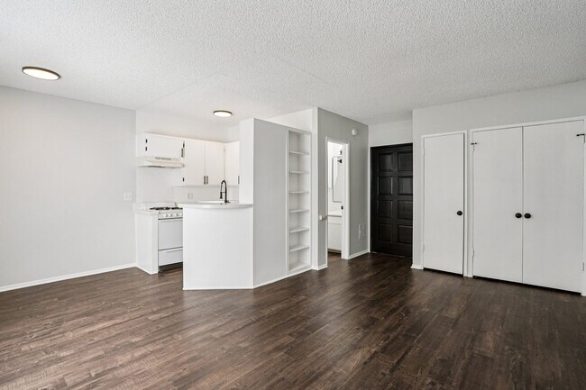 Foto del interior - 238 S Serrano Ave