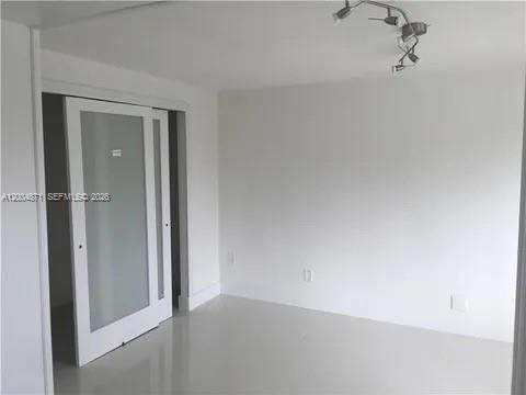 Foto del edificio - 4242 SW 98th Ave