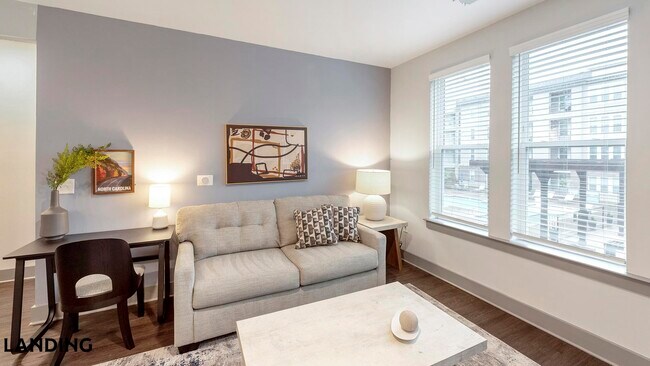 Building Photo - 404 Gallop Ln