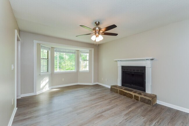 Building Photo - 5497 Winslow Crossing