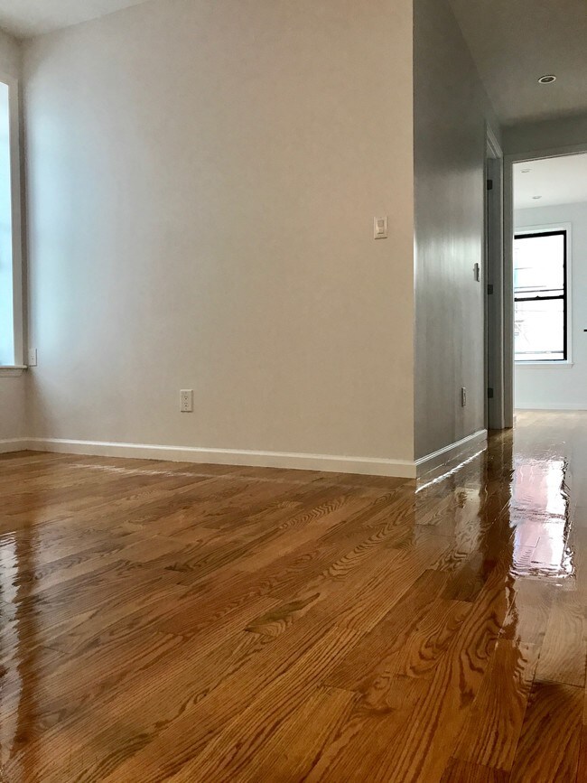 Foto del edificio - 35 Diamond St