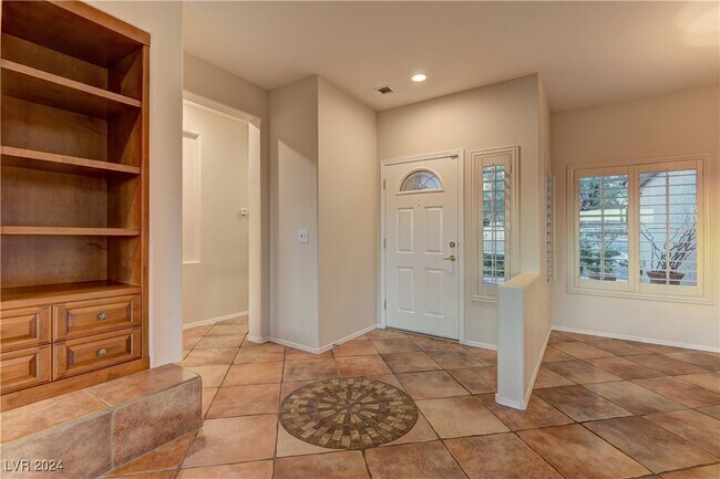 Foto del edificio - 2295 Potter Lake Ave