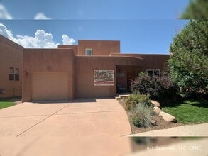 Building Photo - 516 La Clede Ave