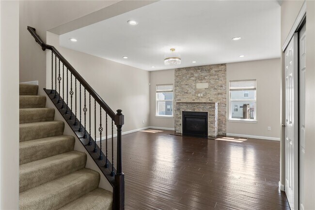 Foto del edificio - 184 Berry Manor Cir