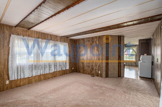 Foto del edificio - 3901 Luce Rd