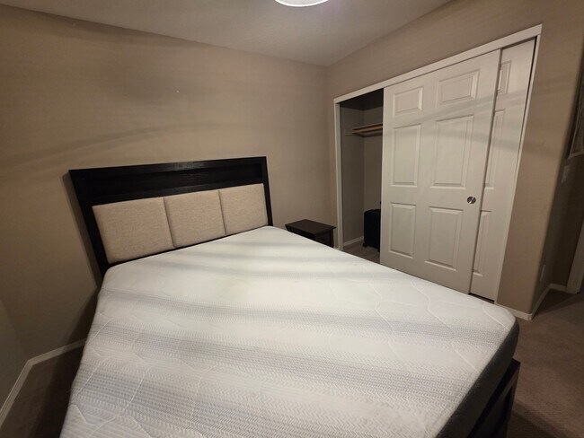 Foto del edificio - 3740 Rocklin Peak Ave