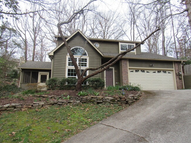 Building Photo - Private West Knoxville Retreat | 3BR Home Near Turkey Creek & Pellissippi